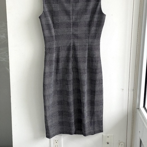 Plaid pattern sleeveless Calvin Klein mid-length dress - Picture 4 of 5